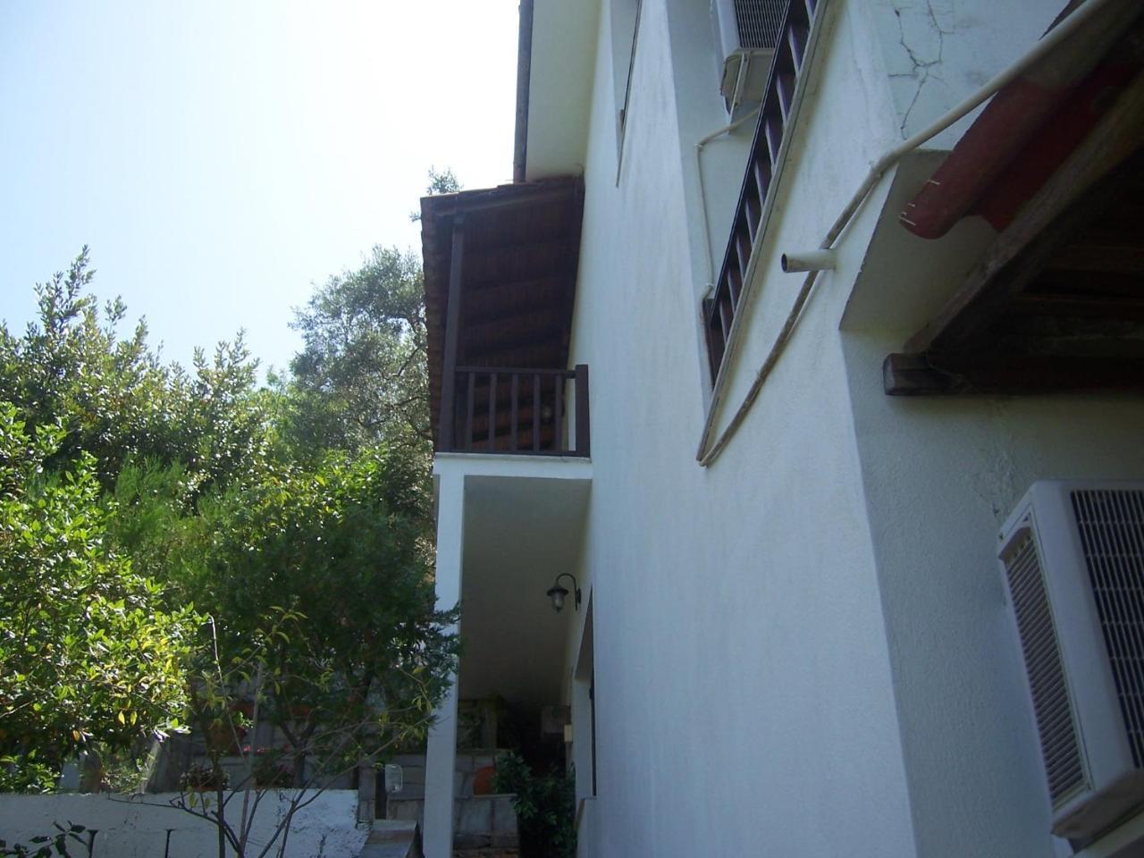 Milina Apartments エクステリア 写真